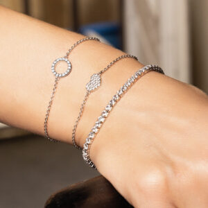 Bracciale in Argento 925 con cuore centrale e zirconi