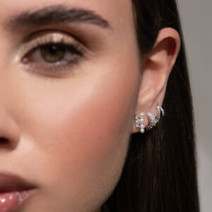 Pearl earrings in 925 silver with zircons